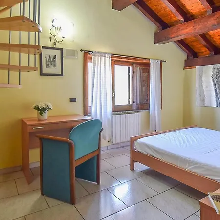 Emeliarco Holiday home *