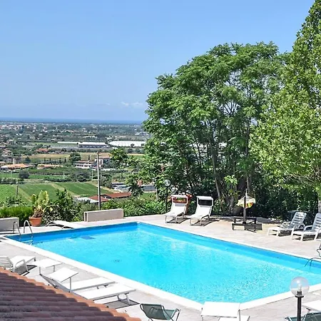 Emeliarco Holiday home